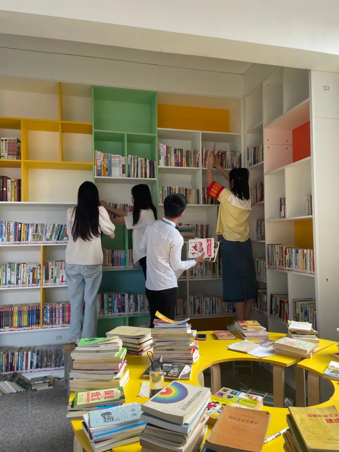 电子书屋手机版下载(电子书屋小说手机版txt)-第2张图片-QuickQ官网